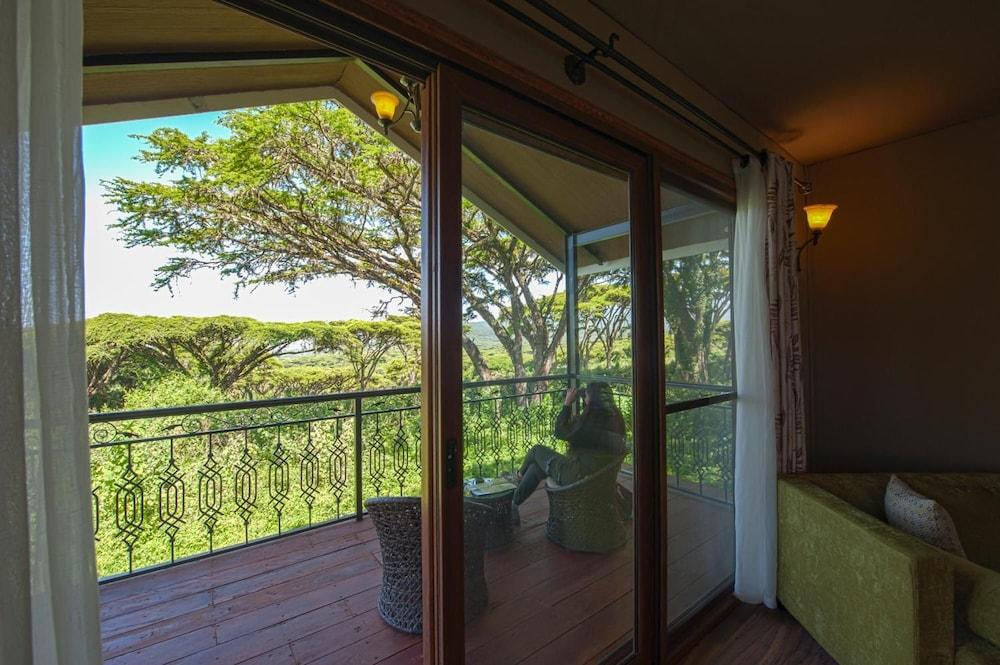 Karibu Camps And Lodges Lions Paw Ngorongoro Karatu Bagian luar foto