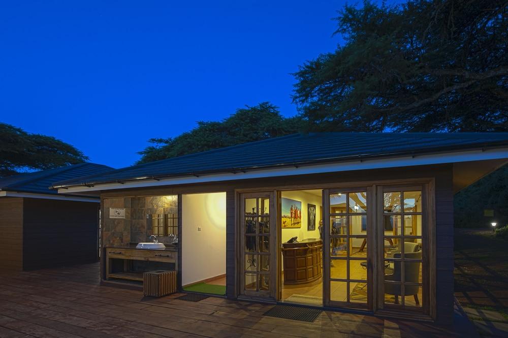 Karibu Camps And Lodges Lions Paw Ngorongoro Karatu Bagian luar foto